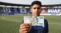 Julián Quiñones Sparks 'Quiñomania' with 500 Peso Bill and Memes